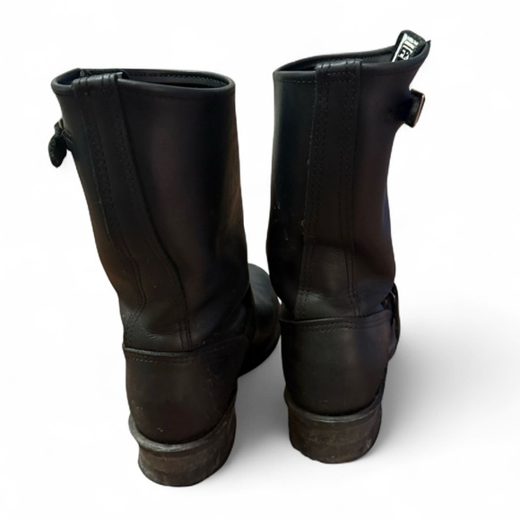 Frye Engineer 12R Greasy Black Leather Biker Boot Size 6 - Picture 4 of 12